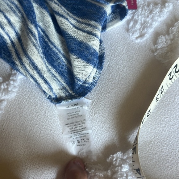 Tunic top - Picture 6 of 8